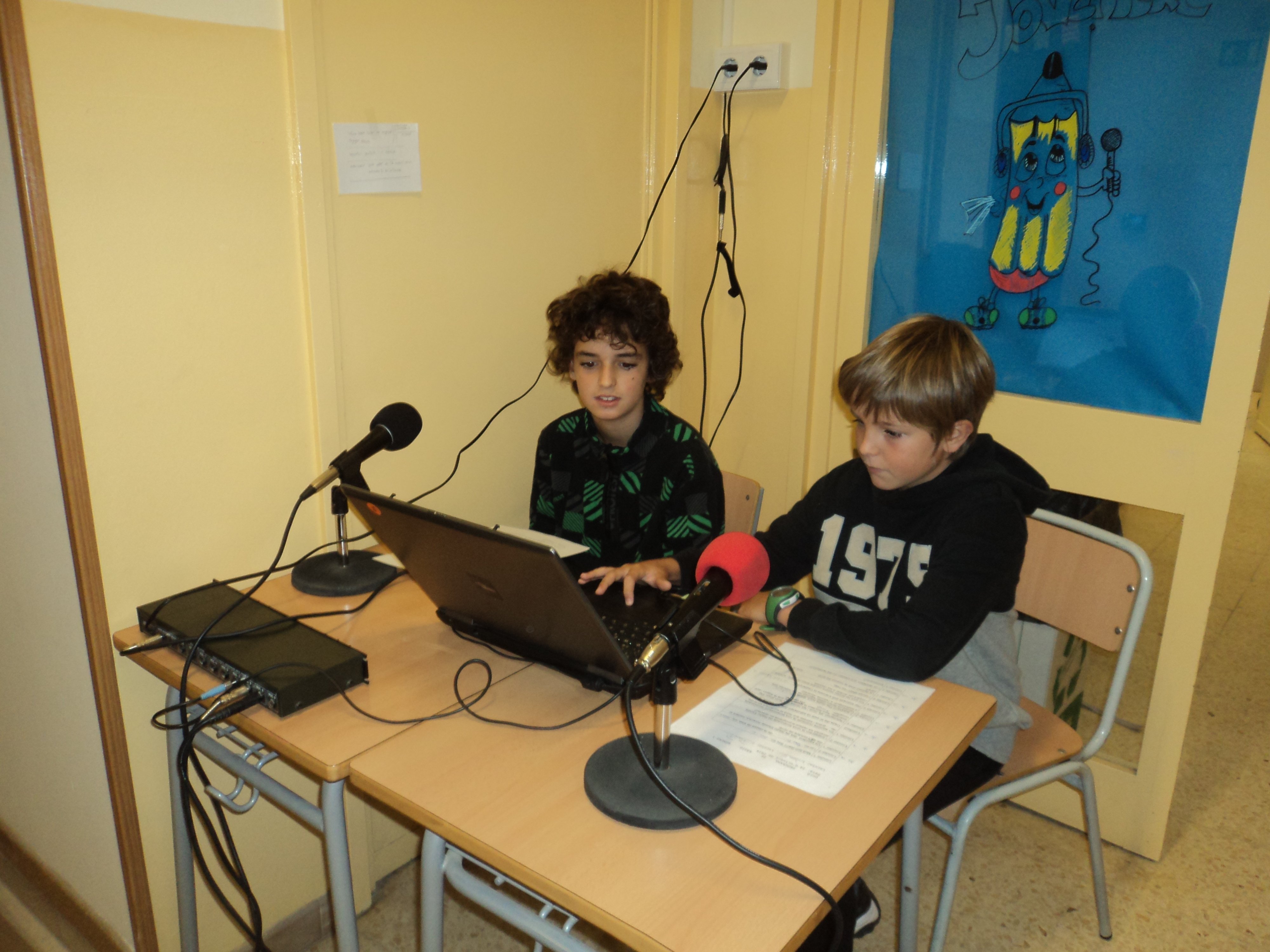 Primer programa en directe de Radio Escola Joventut