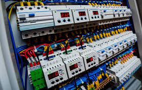 Automatismos eléctricos en Almería | Distrel