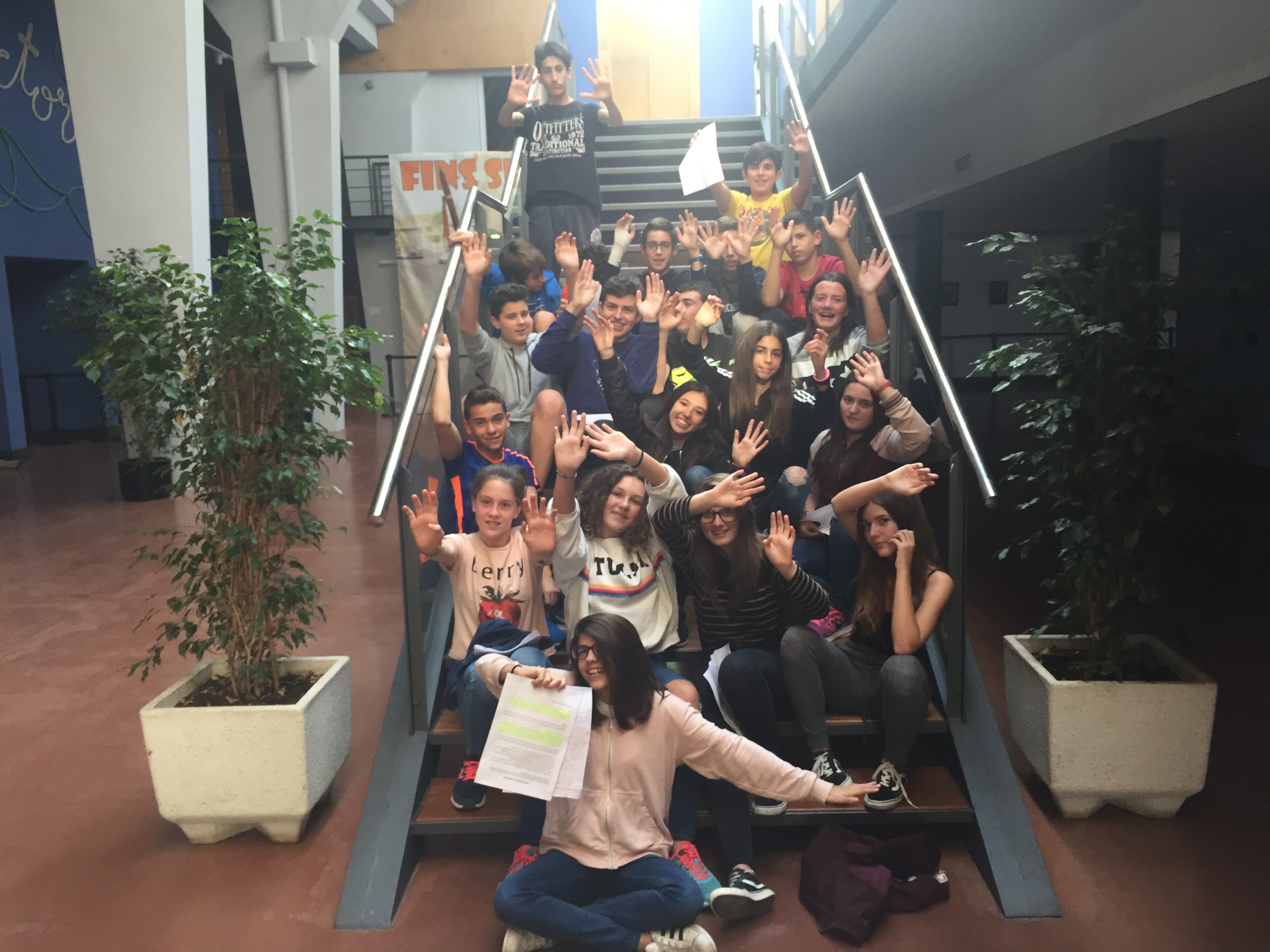 alumnes de segon a la ràdio